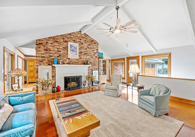 Photo 3 of Single family home for sale at 191 Dale Dr, Spartanburg, SC 29307 | MLS# SPN342728 | Listing updated on 2026-10-17