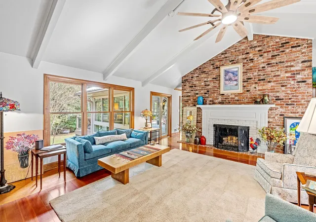 Photo 4 of Single family home for sale at 191 Dale Dr, Spartanburg, SC 29307 | MLS# SPN342728 | Listing updated on 2026-10-17