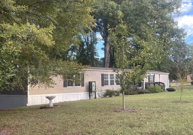 Photo 3 of Manufactured home for sale at 2101 Highway 56, Spartanburg, SC 29302 | MLS# SPN342738 | Listing updated on 2026-10-21