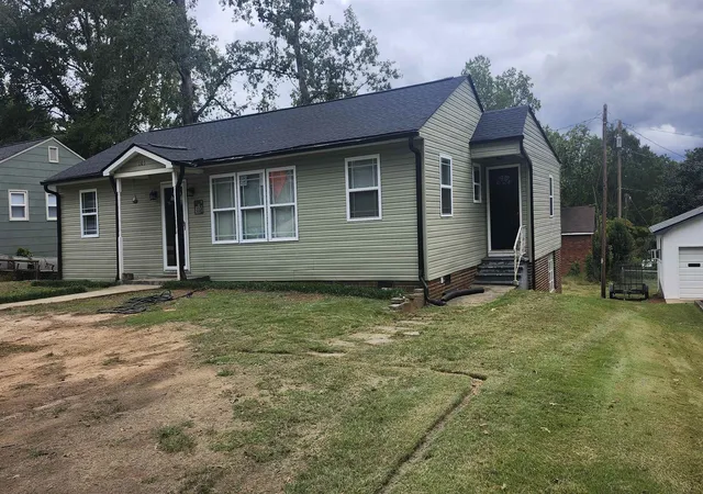 Single family home for sale at 105 Ponce De Leon Ave, Spartanburg, SC 29302 | MLS# SPN342739