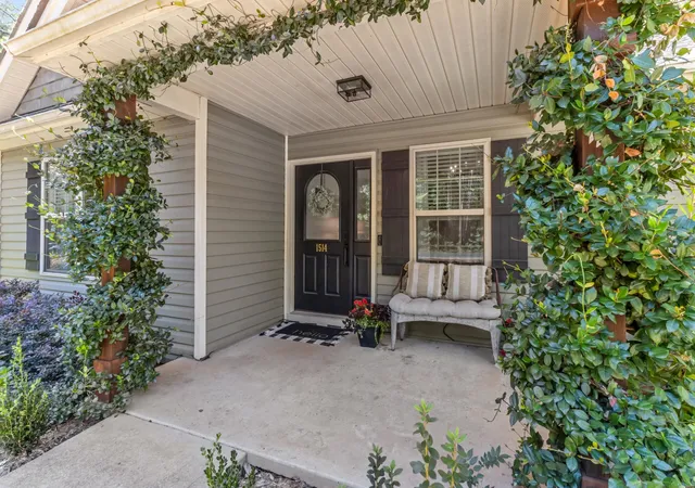 Photo 2 of Single family home for sale at 1514 Otts Shls Rd, Roebuck, SC 29376 | MLS# SPN342741 | Listing updated on 2026-10-15