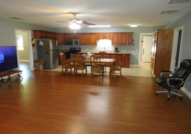 Photo 4 of Single family home for sale at 438 Vistas Rd, Gaffney, SC 29340 | MLS# SPN342743 | Listing updated on 2026-10-15