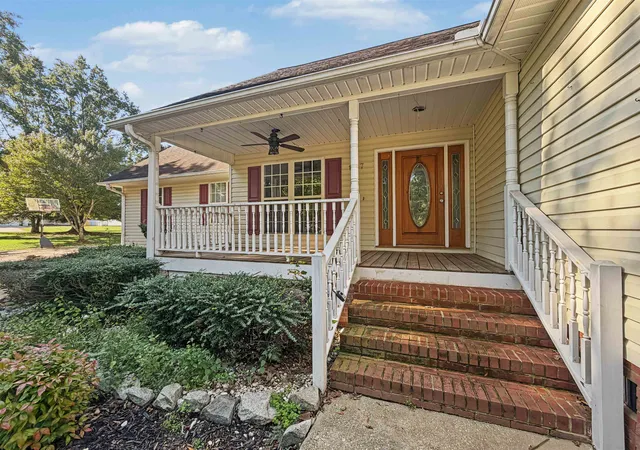 Photo 3 of Sale Pending at 137 Eagle Ridge Dr, Chesnee, SC 29323 | MLS# SPN342759 | Listing updated on 2026-10-18