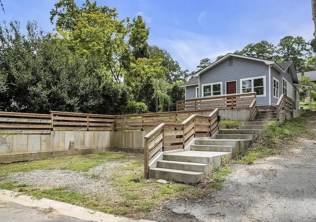 Photo 3 of Single family home for sale at 189 Converse Cir, Spartanburg, SC 29302 | MLS# SPN342763 | Listing updated on 2026-10-15