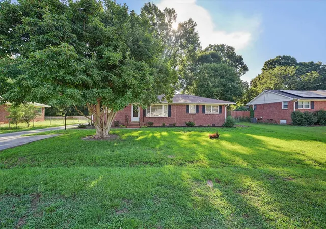 Photo 1 of Single family home for sale at 106 Keloy St, Spartanburg, SC 29301 | MLS# SPN342776 | Listing updated on 2026-10-16