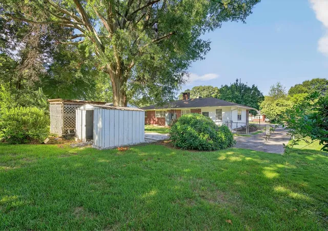 Photo 3 of Single family home for sale at 106 Keloy St, Spartanburg, SC 29301 | MLS# SPN342776 | Listing updated on 2026-10-16