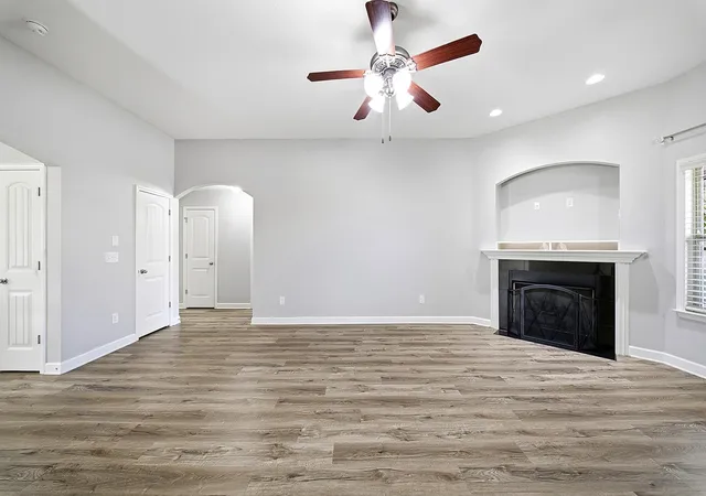 Photo 3 of Sale Pending at 502 E Heatherstone Ln, Roebuck, SC 29376 | MLS# SPN342778 | Listing updated on 2026-10-18