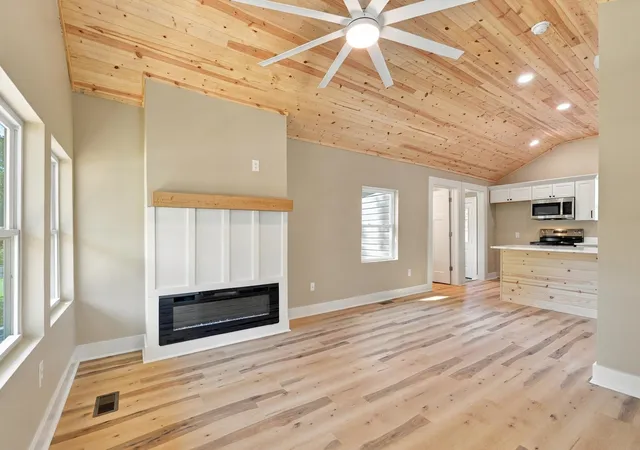 Photo 2 of Single family home for sale at 27 Culp St, Inman, SC 29349 | MLS# SPN342783 | Listing updated on 2026-10-16