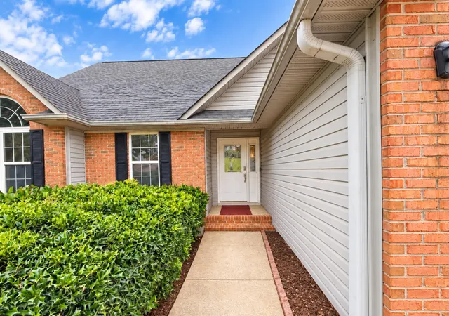 Photo 1 of Single family home for sale at 149 Riverrun Dr, Spartanburg, SC 29303 | MLS# SPN342793 | Listing updated on 2026-10-17