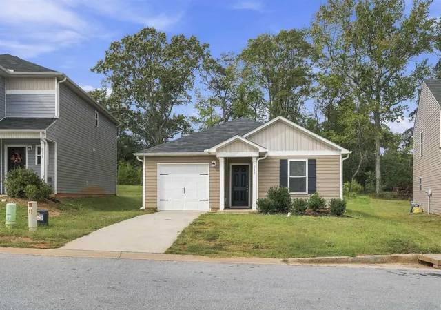 Photo 1 of Single family home for sale at 515 Dayspring Dr, Inman, SC 29349 | MLS# SPN342807 | Listing updated on 2026-10-16