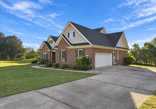 Photo 3 of Single family home for sale at 111 William Owens Way, Greer, SC 29651 | MLS# SPN342828 | Listing updated on 2026-10-17