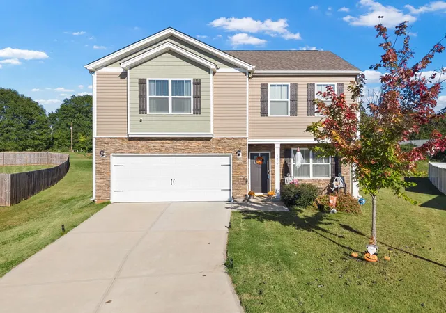 Photo 1 of Single family home for sale at 1477 Renoir Ct, Lyman, SC 29365 | MLS# SPN342853 | Listing updated on 2026-10-17