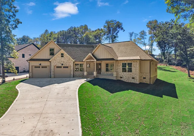 Photo 1 of Single family home for sale at 314 Bouldercrest Dr, Spartanburg, SC 29301 | MLS# SPN342859 | Listing updated on 2026-10-25