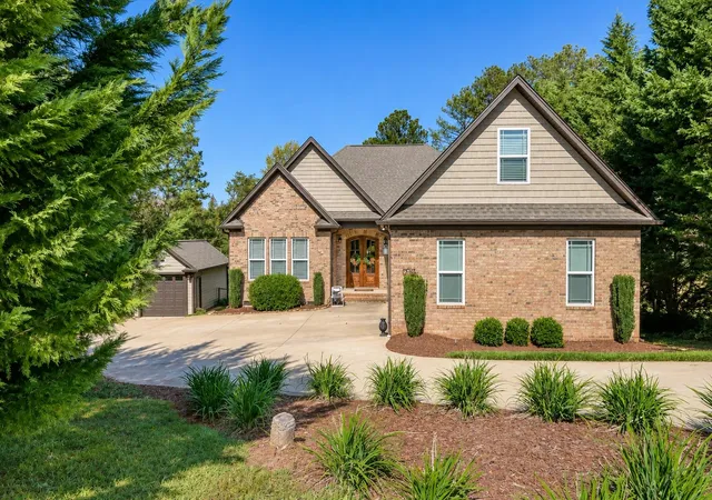 Photo 1 of Single family home for sale at 213 Nanie Myree Ln, Wellford, SC 29385 | MLS# SPN342865 | Listing updated on 2026-10-18