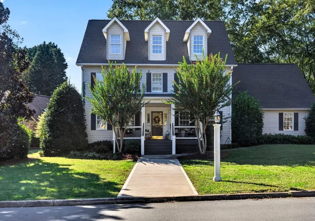Single family home for sale at 215 Coburn Dr, Spartanburg, SC 29302 | MLS# SPN342866