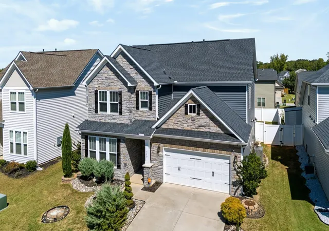 Photo 3 of Sale Pending at 420 Merkel Dr, Greer, SC 29651 | MLS# SPN342868 | Listing updated on 2026-10-19