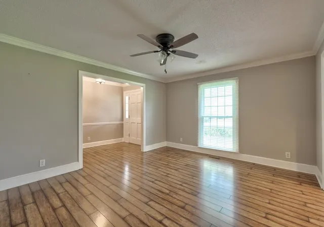 Photo 4 of Single family home for sale at 203 Bruton Pl, Spartanburg, SC 29302 | MLS# SPN342892 | Listing updated on 2026-10-18