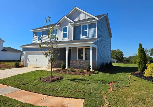 Photo 1 of Single family home for sale at 1308 Fox Holw Dr, Spartanburg, SC 29303 | MLS# SPN342906 | Listing updated on 2026-10-18