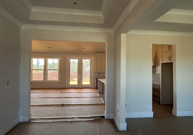 Photo 2 of Single family home for sale at 4029 Hollybank Dr, Spartanburg, SC 29303 | MLS# SPN342910 | Listing updated on 2026-10-18