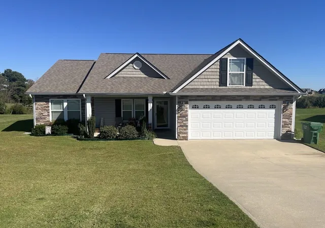 Photo 1 of Single family home for sale at 117 Meadow Lake Dr, Cowpens, SC 29330 | MLS# SPN342911 | Listing updated on 2026-10-19
