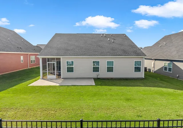 Photo 3 of Single family home for sale at 7056 Glass Ct, Spartanburg, SC 29307 | MLS# SPN342912 | Listing updated on 2026-10-21