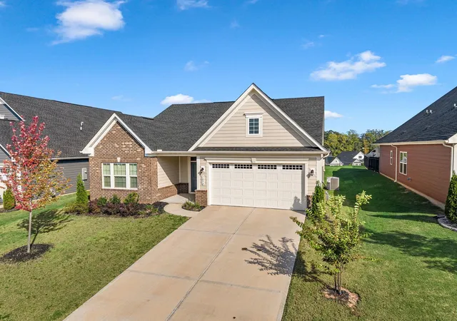 Photo 4 of Single family home for sale at 7056 Glass Ct, Spartanburg, SC 29307 | MLS# SPN342912 | Listing updated on 2026-10-21