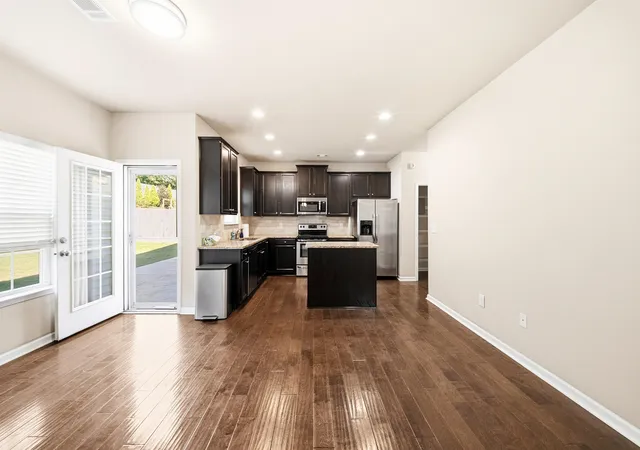 Photo 4 of Single family home for sale at 532 W Saddletree Dr, Woodruff, SC 29388 | MLS# SPN342931 | Listing updated on 2026-10-20