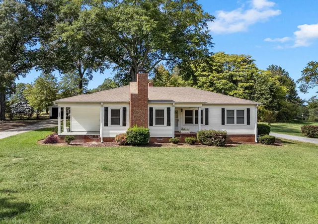 Photo 1 of Single family home for sale at 775 Dickson Rd, Campobello, SC 29322 | MLS# SPN342940 | Listing updated on 2026-10-21