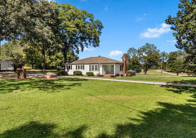 Photo 3 of Single family home for sale at 775 Dickson Rd, Campobello, SC 29322 | MLS# SPN342940 | Listing updated on 2026-10-21