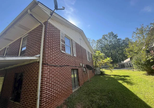 Photo 3 of Single family home for sale at 139 Anthony St, Gaffney, SC 29340 | MLS# SPN342942 | Listing updated on 2026-10-21