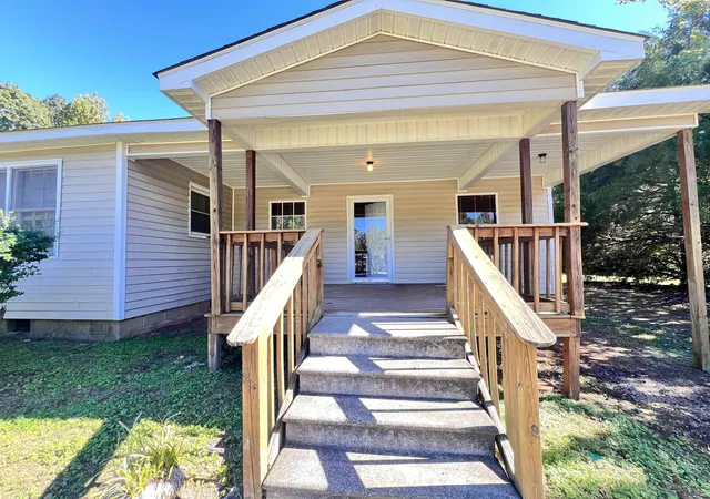 Photo 2 of Single family home for sale at 216 Imperial Dr, Union, SC 29379 | MLS# SPN342953 | Listing updated on 2026-10-21