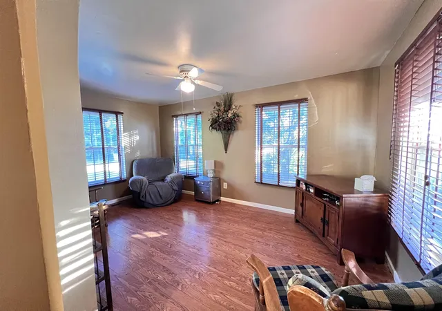 Photo 3 of Single family home for sale at 216 Imperial Dr, Union, SC 29379 | MLS# SPN342953 | Listing updated on 2026-10-21