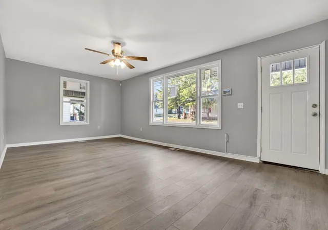 Photo 3 of Single family home for sale at 202 Holland St, Gaffney, SC 29341 | MLS# SPN342978 | Listing updated on 2026-10-23