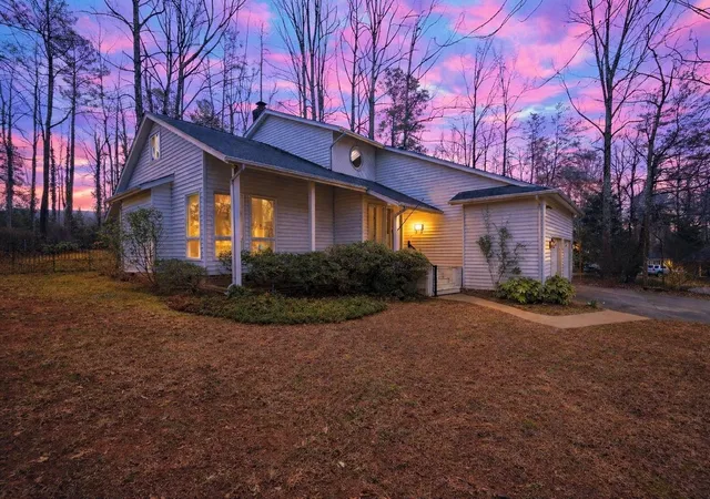 Photo 1 of Single family home for sale at 417 Forest Ln Dr, Gaffney, SC 29340 | MLS# SPN342997 | Listing updated on 2026-10-28
