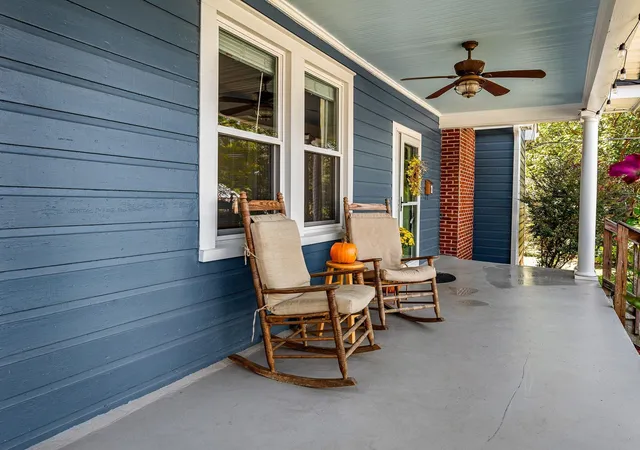 Photo 3 of Single family home for sale at 6 Briggs Ave, Greenville, SC 29601 | MLS# SPN343005 | Listing updated on 2026-10-23