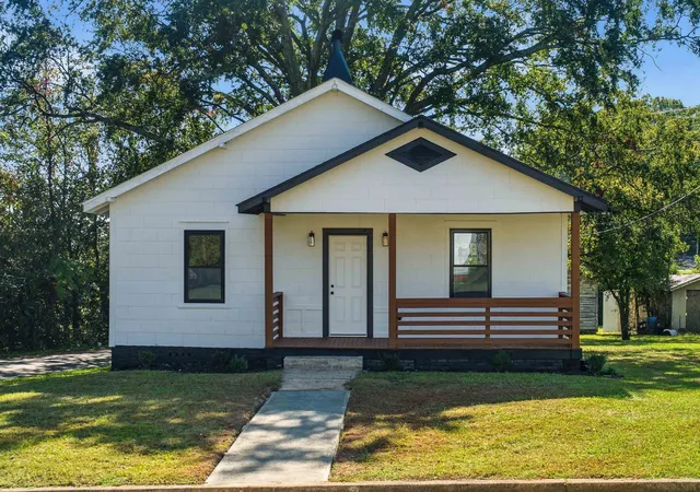 Photo 1 of Sale Pending at 2 3rd Street, Inman, SC 29349 | MLS# SPN343011 | Listing updated on 2026-10-25