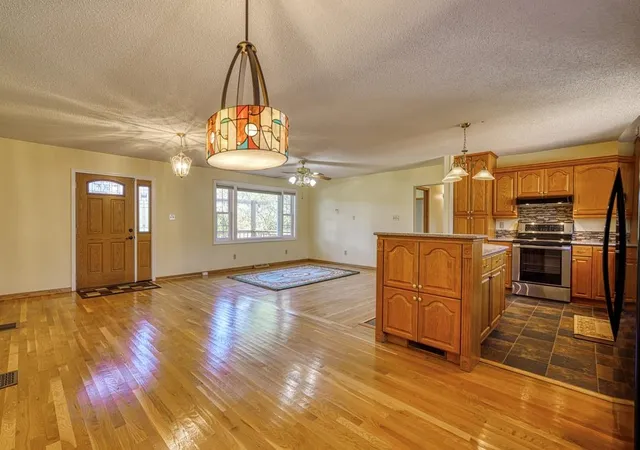 Photo 4 of Sale Pending at 110 Milliken Rd, Spartanburg, SC 29303 | MLS# SPN343012 | Listing updated on 2026-10-30