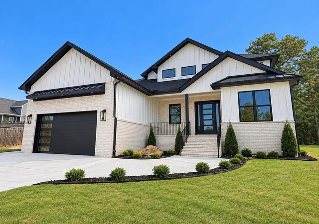 Photo 1 of Single family home for sale at 943 Wando Rd, Roebuck, SC 29376 | MLS# SPN343041 | Listing updated on 2026-10-25