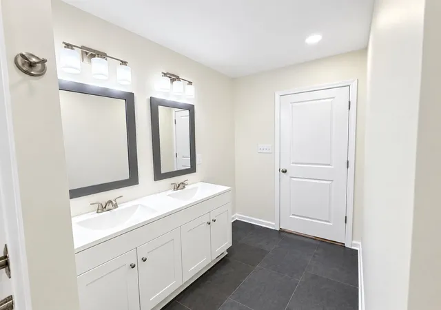 Photo 4 of Single family home for sale at 90 N Main St, Inman, SC 29349 | MLS# SPN343103 | Listing updated on 2026-10-27