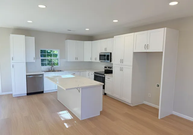 Photo 3 of Single family home for sale at 3923 Union Hwy, Gaffney, SC 29340 | MLS# SPN343107 | Listing updated on 2026-10-27