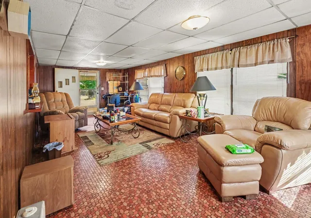 Photo 2 of Manufactured home for sale at 660 Neighborhood Rd, Wellford, SC 29385 | MLS# SPN343125 | Listing updated on 2026-10-28