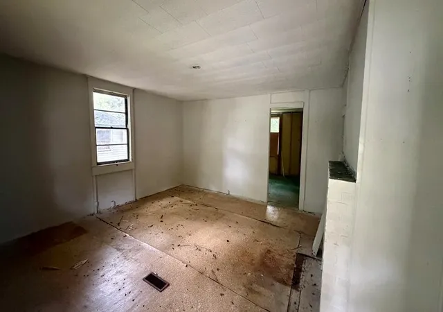 Photo 1 of Single family home for sale at 310 Elm St, Gaffney, SC 29340 | MLS# SPN343145 | Listing updated on 2026-10-28