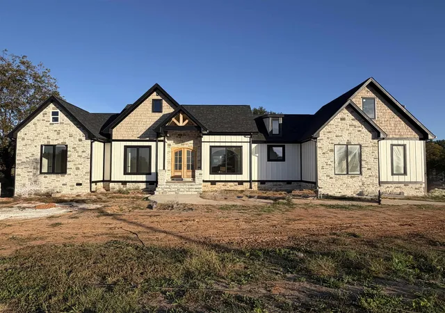 Single family home for sale at 994 Bumblebee Ln, wellford, SC 29385 | MLS# SPN343158