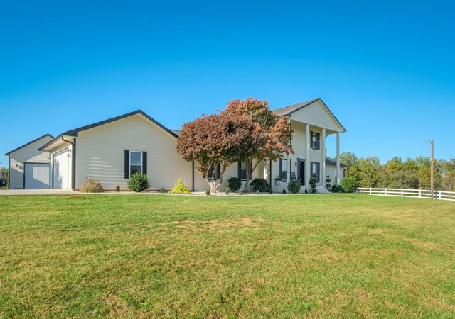 Photo 2 of Single family home for sale at 369 Beason Rd, Gaffney, SC 29341 | MLS# SPN343162 | Listing updated on 2026-10-29