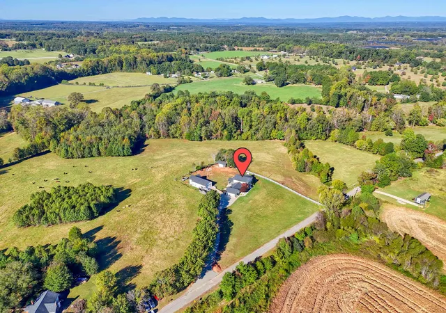 Photo 3 of Single family home for sale at 369 Beason Rd, Gaffney, SC 29341 | MLS# SPN343162 | Listing updated on 2026-10-29