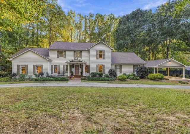 Single family home for sale at 10 Four Mile Branch Ln, Spartanburg, SC 29302 | MLS# SPN343176