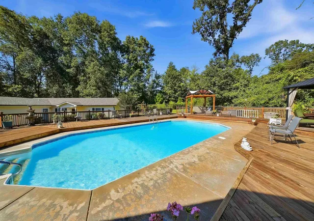 Photo 3 of Single family home for sale at 1205 Mount Zion Rd, Spartanburg, SC 29303 | MLS# SPN343195 | Listing updated on 2026-10-28