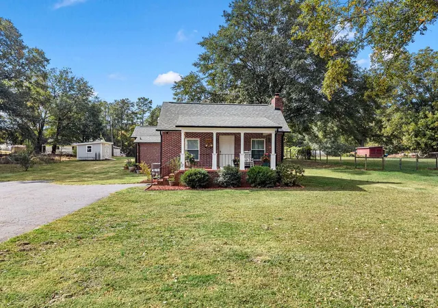 Single family home for sale at 1035 Old Spartanburg Hwy, Lyman, SC 29365 | MLS# SPN343267