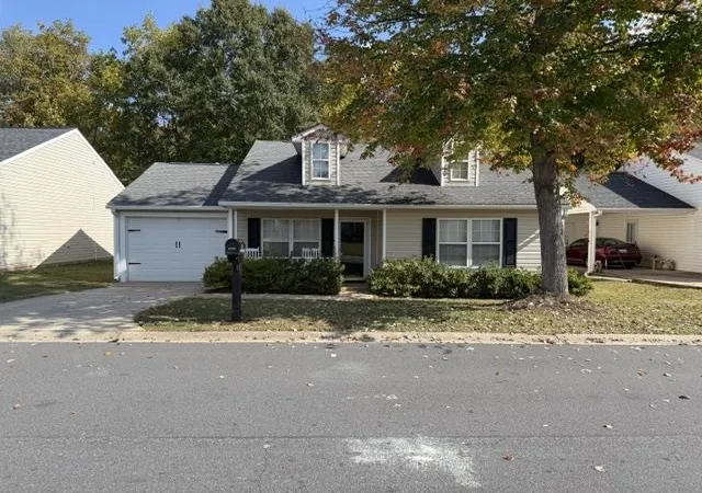 Single family home for sale at 804 Amarillo Dr, Moore, SC 29369 | MLS# SPN343287