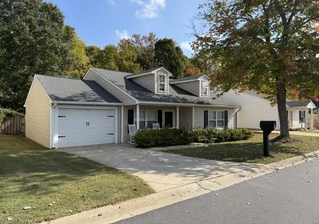 Photo 1 of Single family home for sale at 804 Amarillo Dr, Moore, SC 29369 | MLS# SPN343287 | Listing updated on 2026-10-29